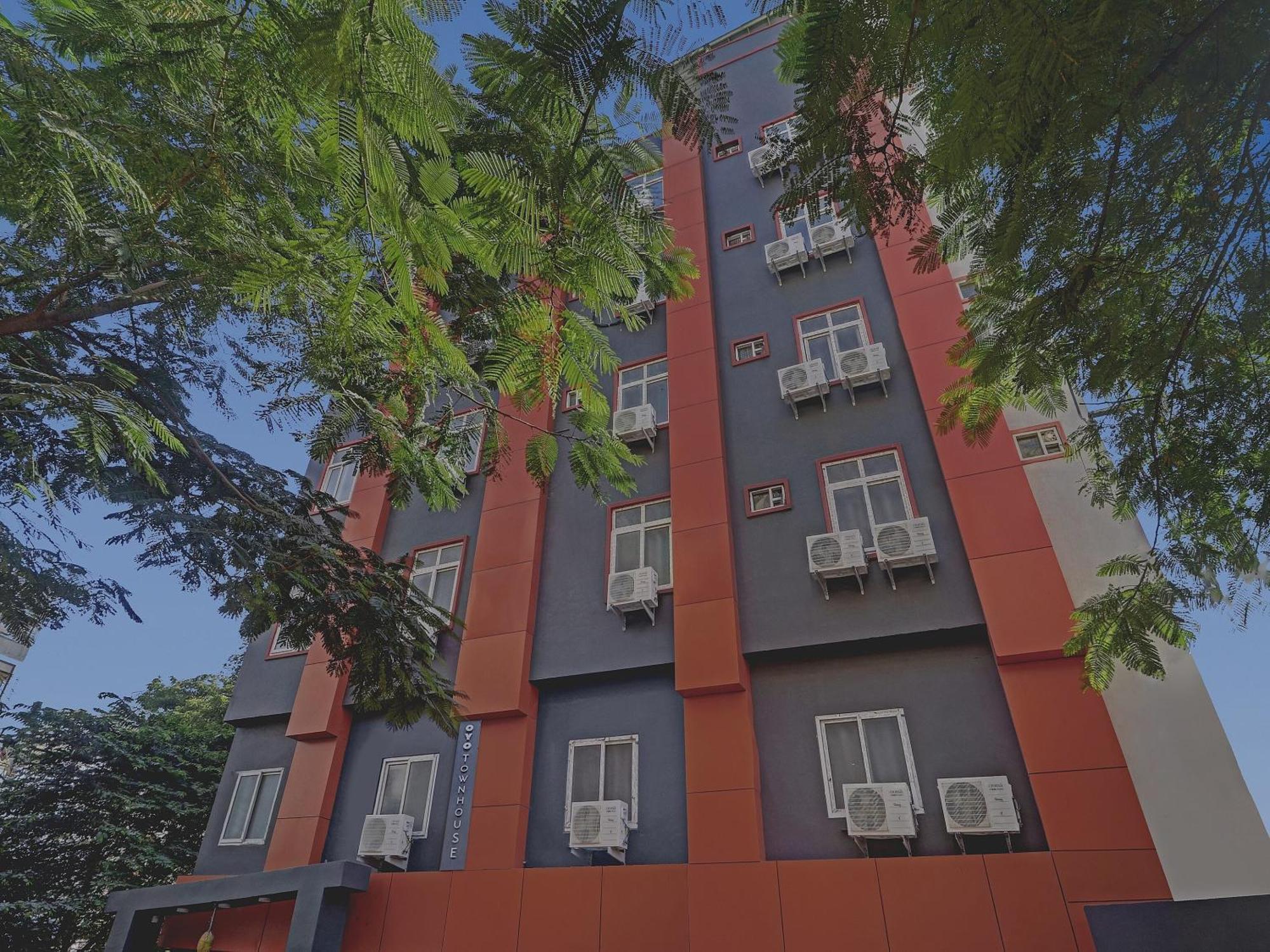 Collection O White Riviera Near Kondapur Hotel Hyderabad Exterior photo
